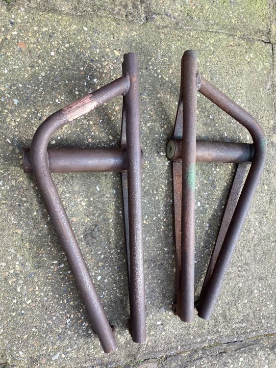 Robin Hood 3A top suspension arms - Free! - For sale - The UK Kit Car Club